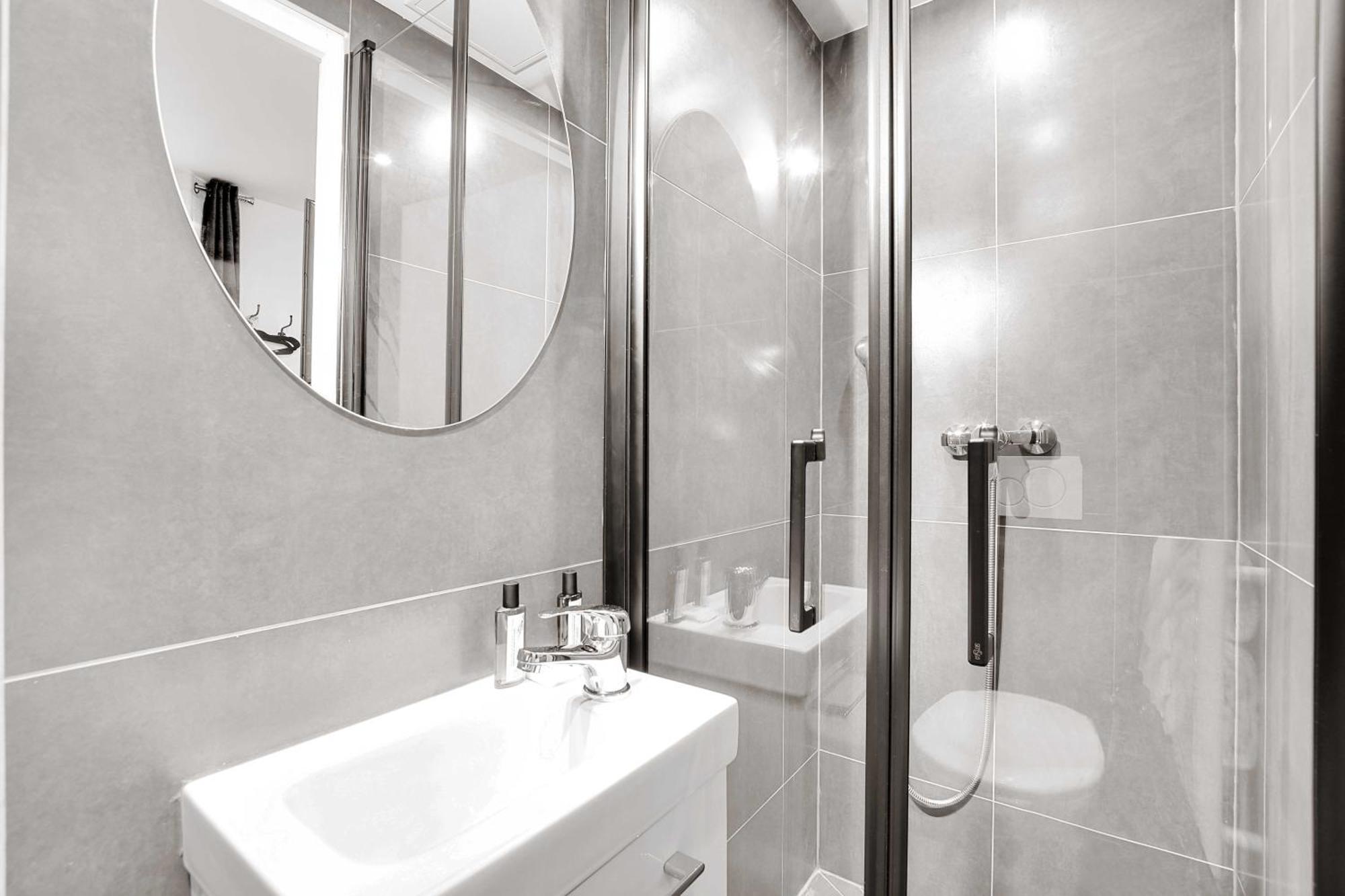 Charming Studio - 2P With Ac Near Montmartre Párizs Kültér fotó